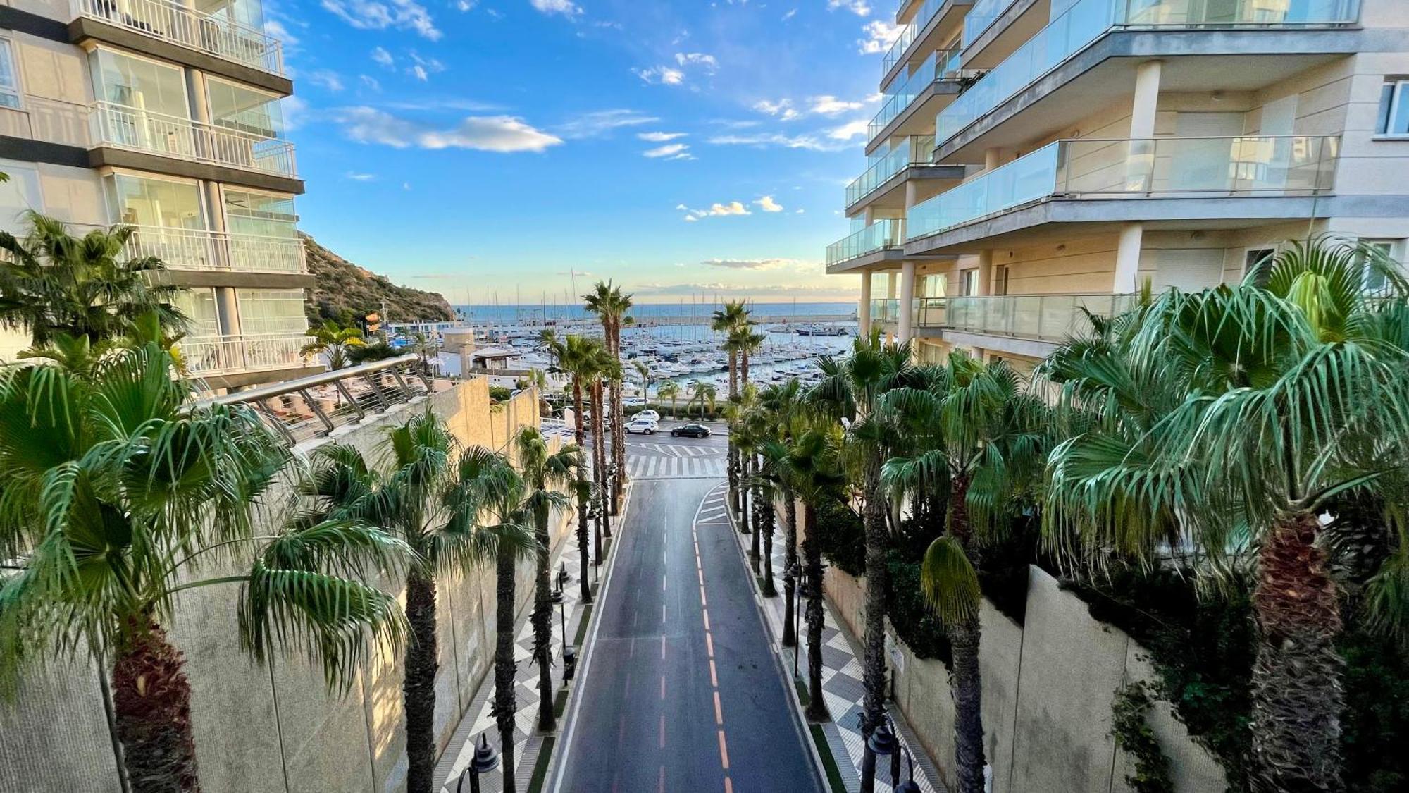 Best Location Apartamento En La Mejor Ubicacion De Calp Con Parking Zewnętrze zdjęcie